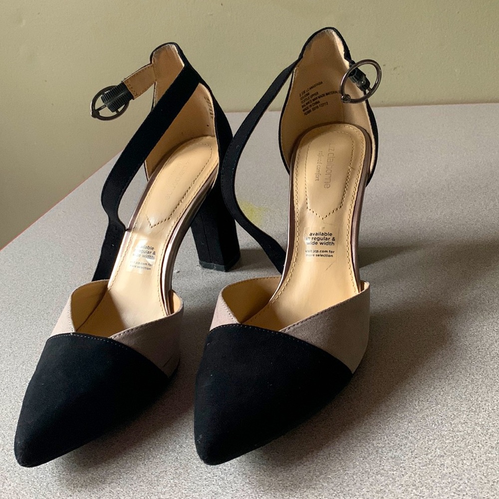 Liz Claiborne pointy heels 8.5